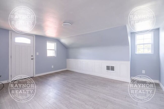 Photo - 1114 Branch St