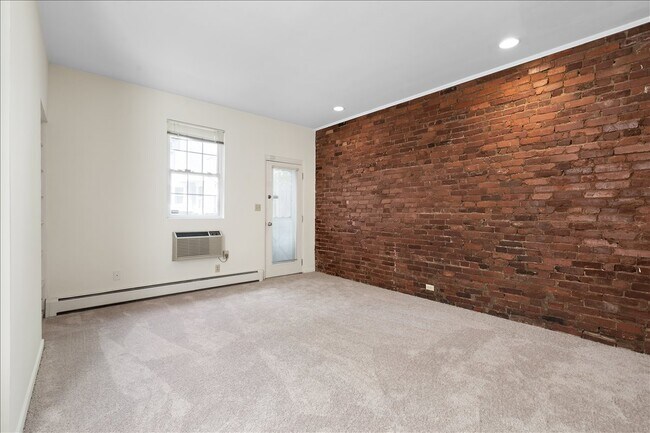 Photo - 1 Rosary Way