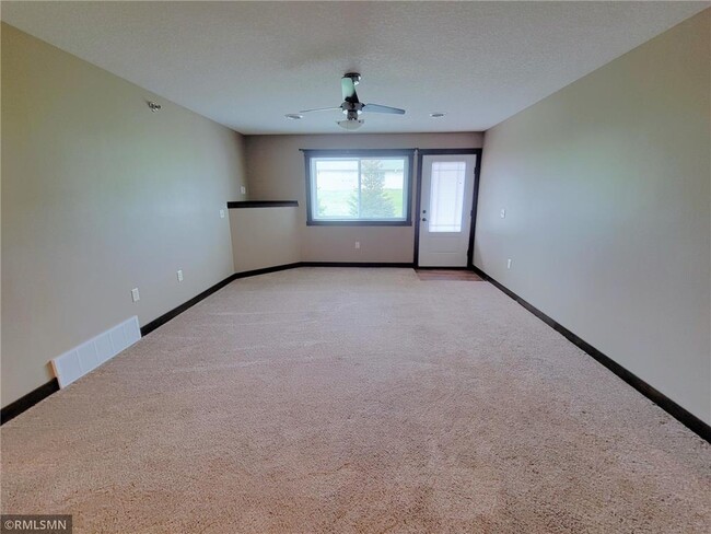 Photo - 1929 Cypress Ct