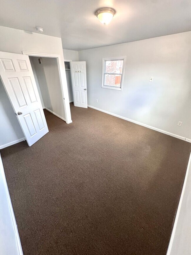 Photo - 1139 Spring Garden St Unidad 1139 Spring Garden-3rd Floor