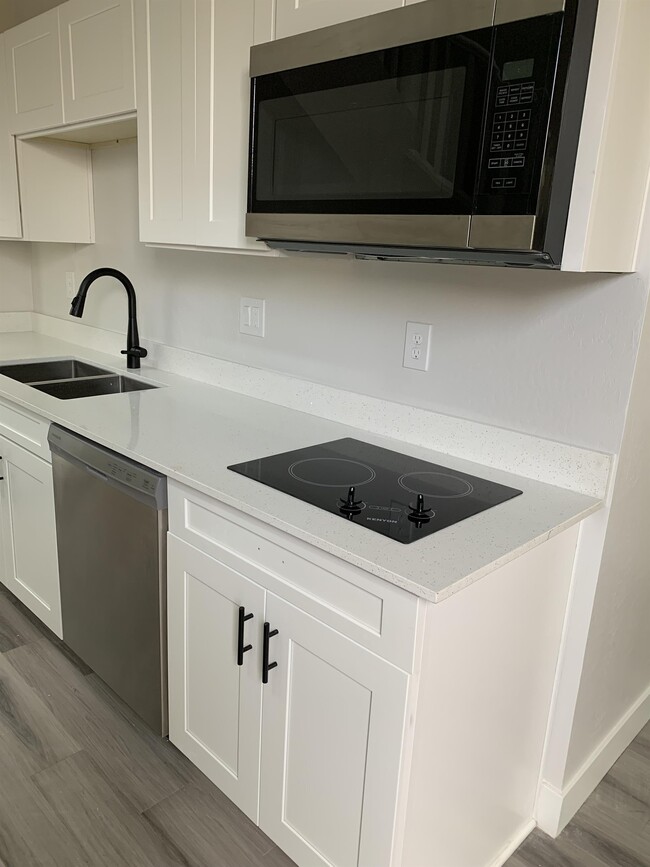 Photo - 1122 E Roosevelt St