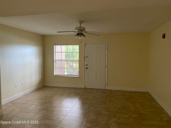 1790 Rocky Wood Cir Unit 206