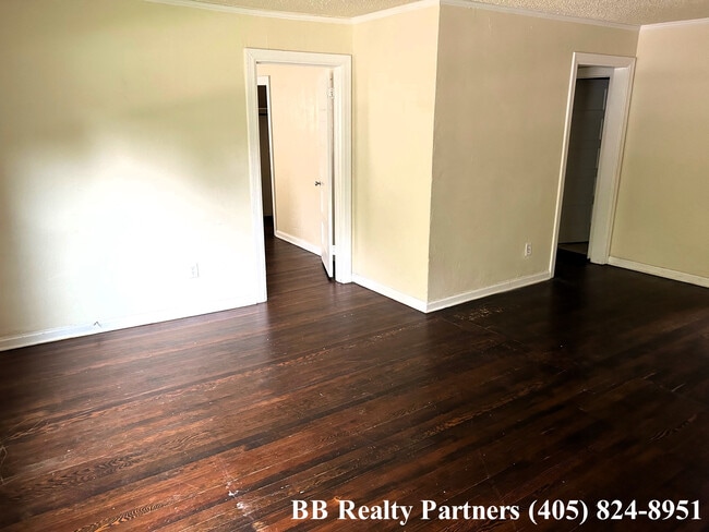 Photo - 308 S Urbana Ave