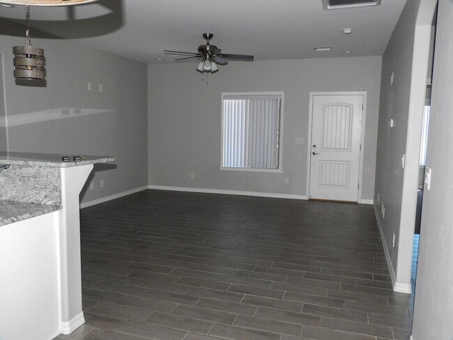 1971 E Winter Haven Dr