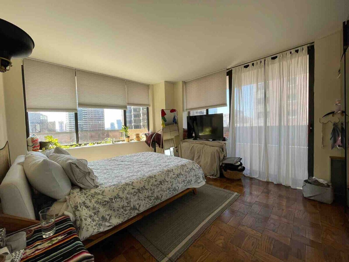 Photo - 330 E 38th St Unidad SI ID1358388P