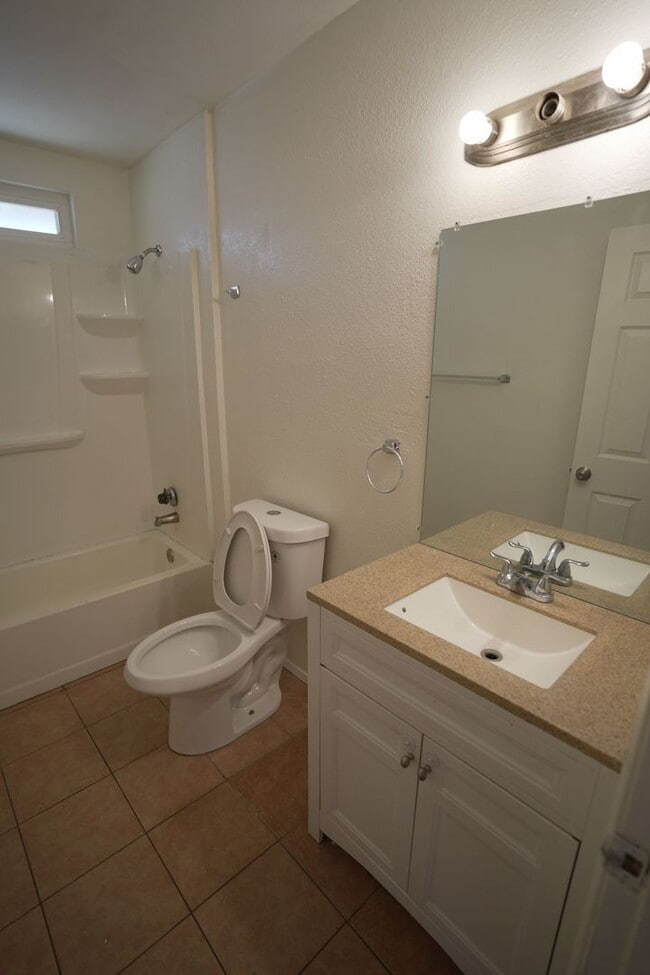 Photo - 21355 Bear Valley Rd Unit B
