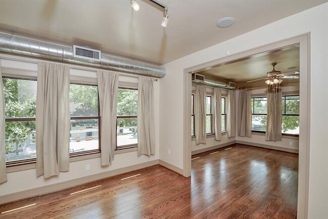Photo - 4009 Greeley St Unit 4