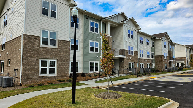 Bridge Creek Pointe - Bridge Creek Pointe Apartments