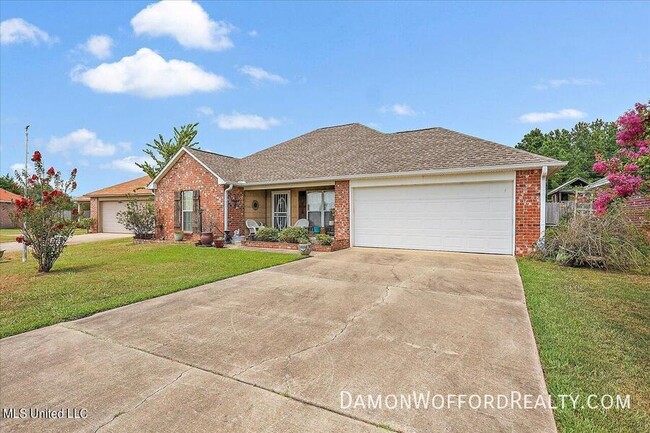 Photo - 172 Cedar Spring Cir