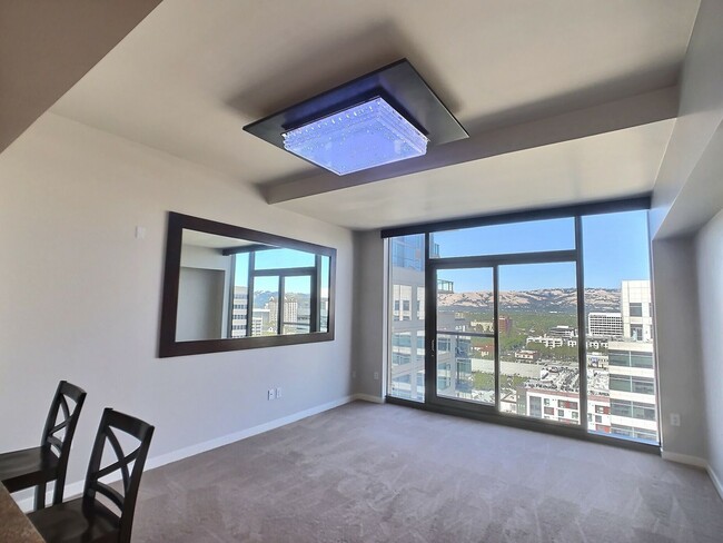 Luxury 1 Bedroom Condo at Axis on the 20th... - Luxury 1 Bedroom Condo at Axis on the 20th... Unidad 2006