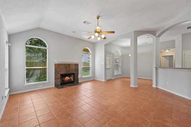 Photo - 18727 River Meadows Rd