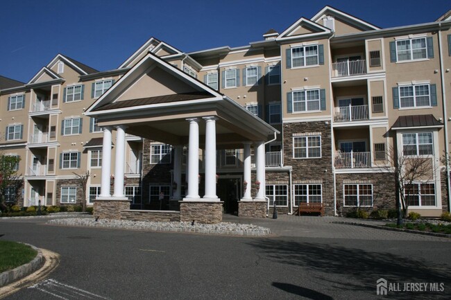 Photo - 540 Cranbury Rd Condo Unit 119