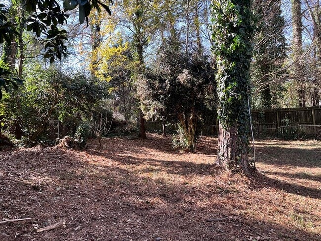 Photo - 2078 Glenroy Dr