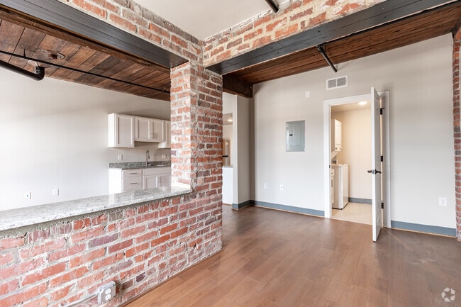 The Buttermilk- 1BR, 1.5BA