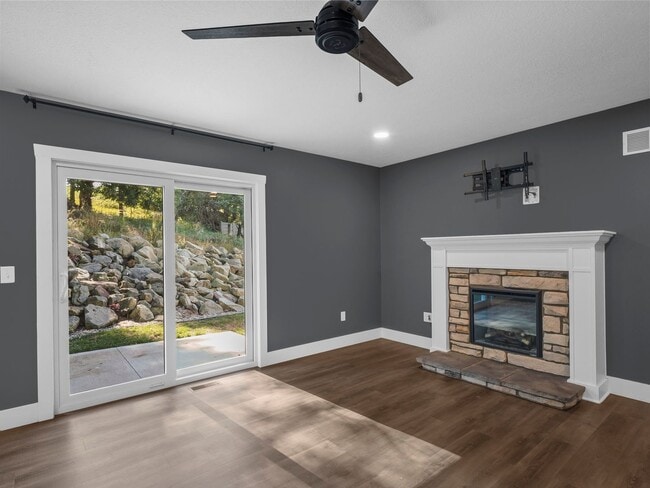 Photo - For Lease – Beautiful 3 Bedroom Home