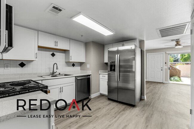 Photo - ~1 Month FREE~ Stunning Two Bedroom with a... Unit 20