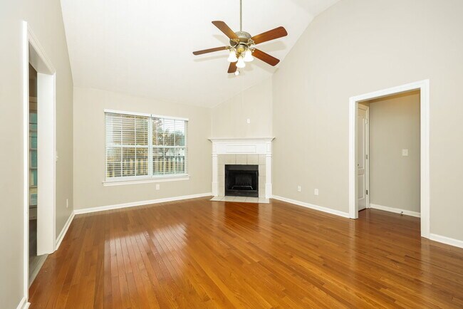 Photo - 3427 Belle Chase Dr