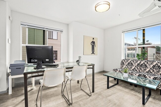 Photo - Alcove West Seattle - Affordable and Effic...