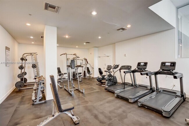 Photo - 2200 NE 4th Ave Unit 505