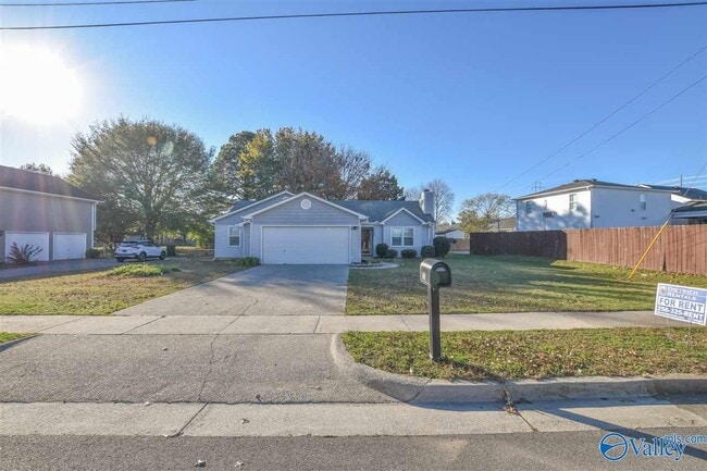 Photo - 122 Lewis Ln