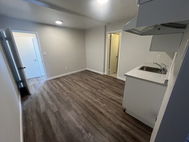 Photo - 13 Ann St Unité 4