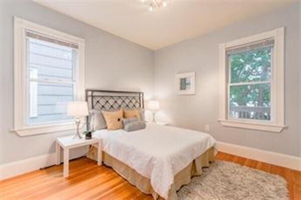 Photo - 12 Taft St Unit 3