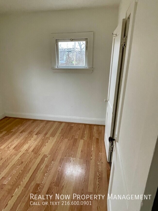 Photo - 3783 E 144th St Unit 1