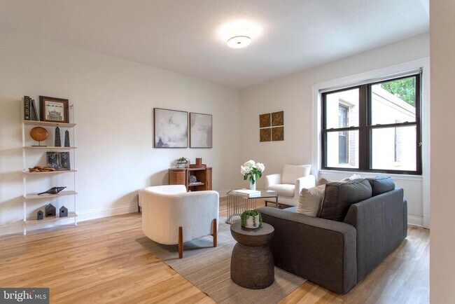 Photo - 3100 Connecticut Ave NW Unidad 442