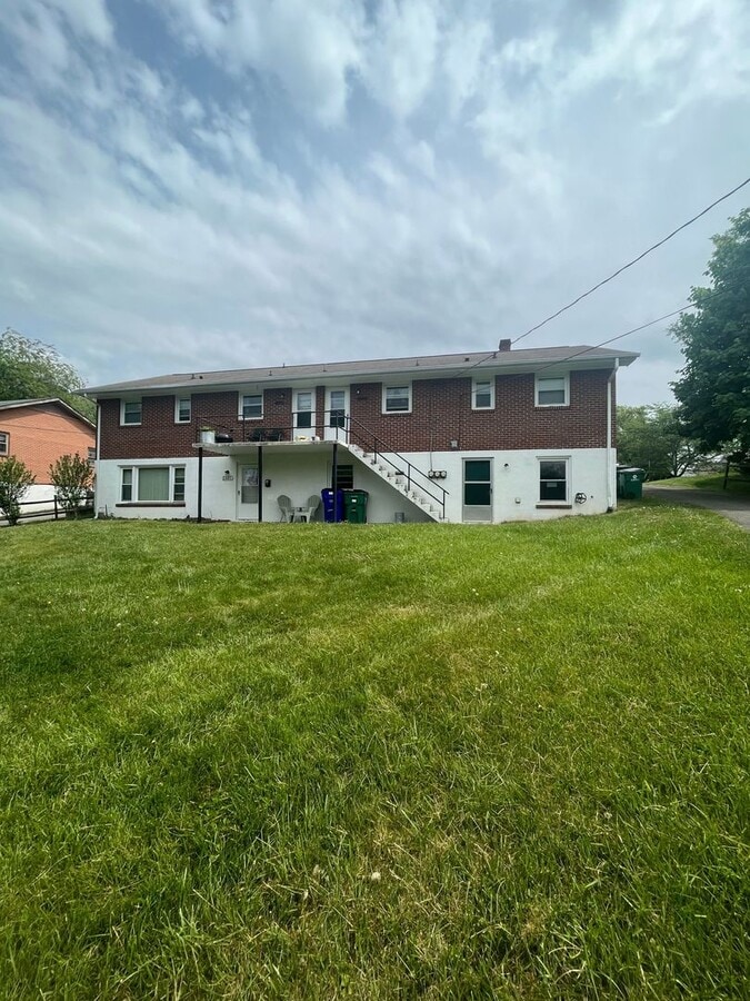 Photo - 902 Palmer Dr Unidad B