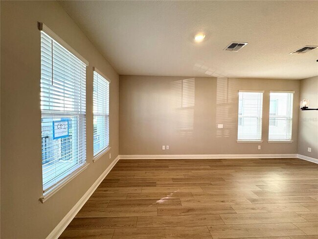 Photo - 16526 Silver Brook Wy