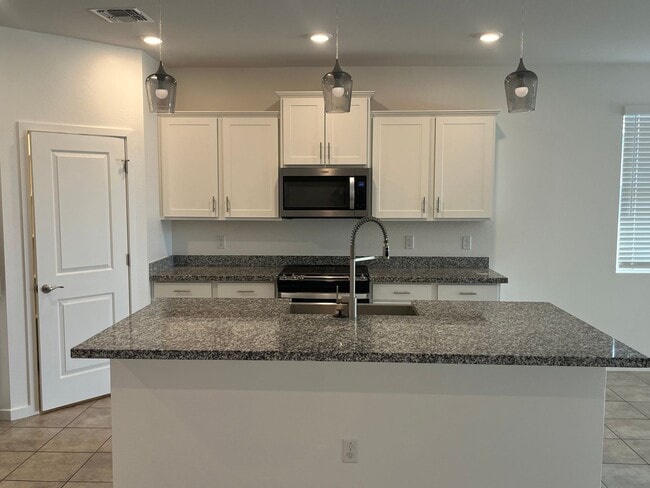 Photo - 19915 W Badgett Ln