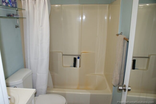 Photo - 250 Spring Cir Unit 1
