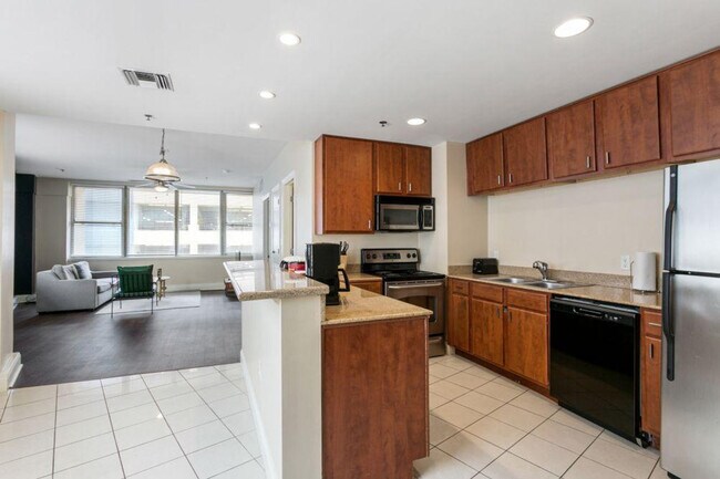 Photo - 925 Common St Unidad ID1266914P