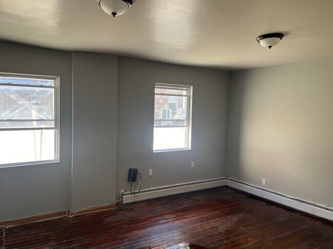 Photo - 9-11 Liberty St