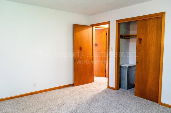 Photo - 4225 Buffat Mill Rd