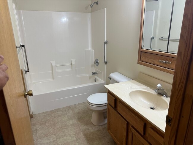 Photo - 3321 Sundet Rd