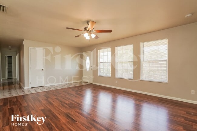 Photo - 432 SW 37th Terrace