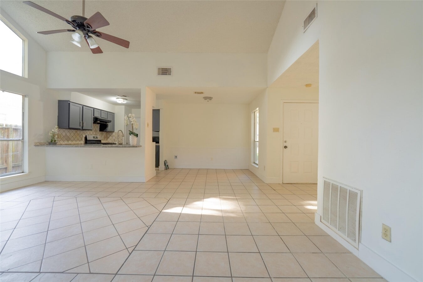 Photo - 1423 Valley Landing Dr