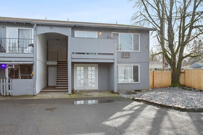 Photo - Pine Tree Lane Apartments