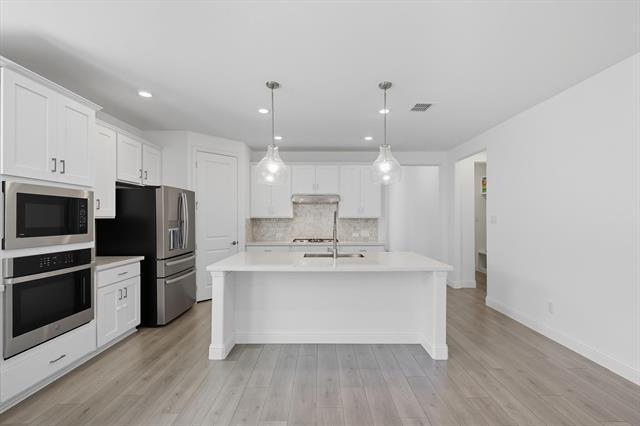 Photo - 1708 Nightshade Ln