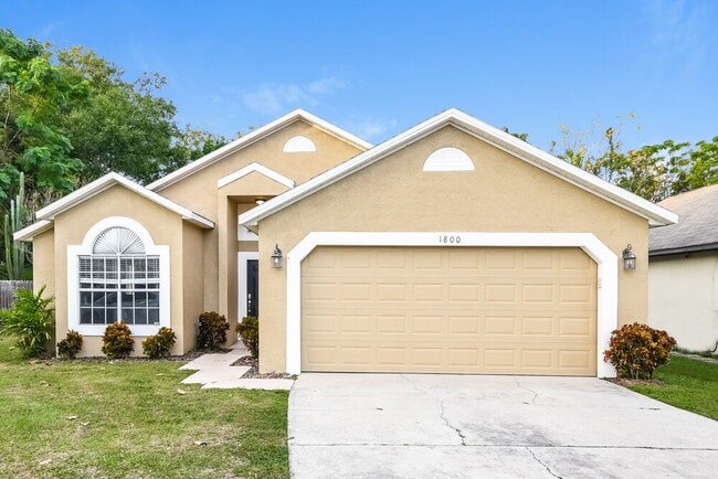 Photo - 1800 Grasmere Dr