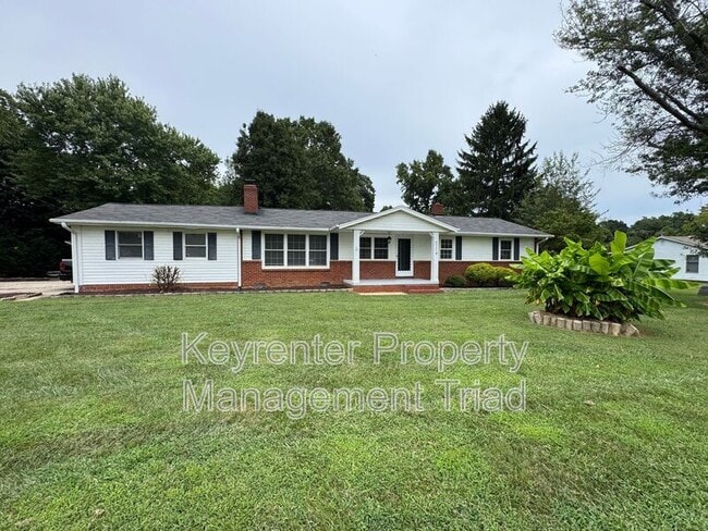 Building Photo - 8020 Linville Rd Rental