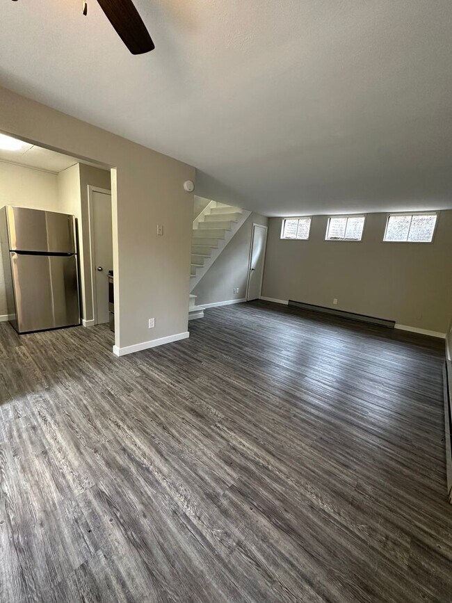 Photo - 420 Tinkler/509 Perrin-SHILO Unit 509 Perrin #4