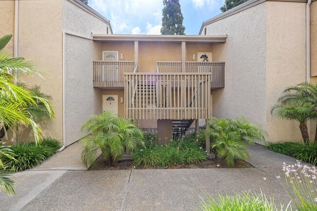Photo - 8515 Villa La Jolla Dr Unidad G Rental