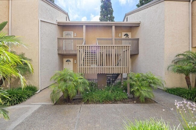 Building Photo - 8515 Villa La Jolla Dr Unit G Rental