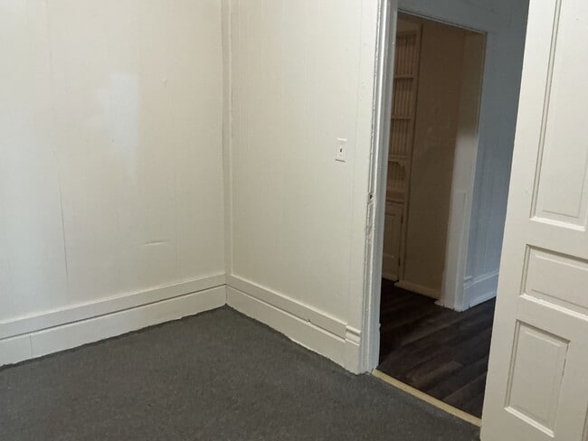 Building Photo - 1959 S 19th St