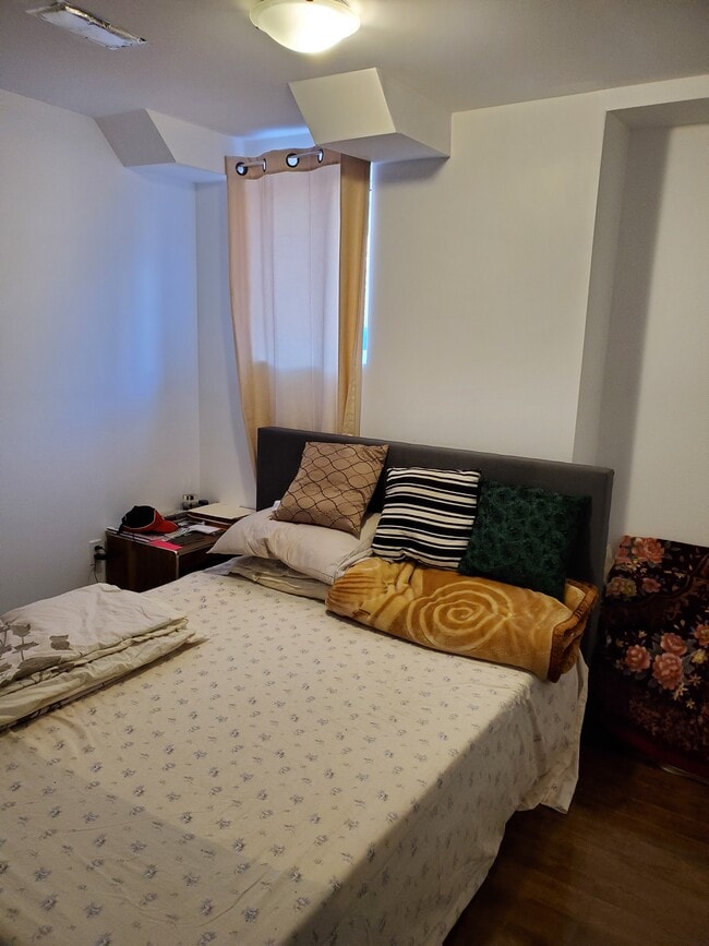 Photo - 4 Libby Rd Unit 2-Bedroom