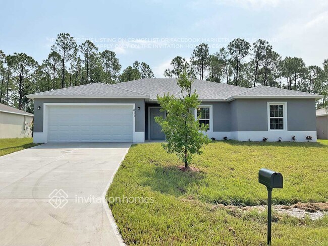 Building Photo - 811 Algaringo Ave SE Rental