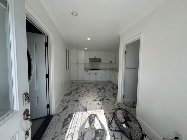 Photo - 6 W 4th St Unit ADU