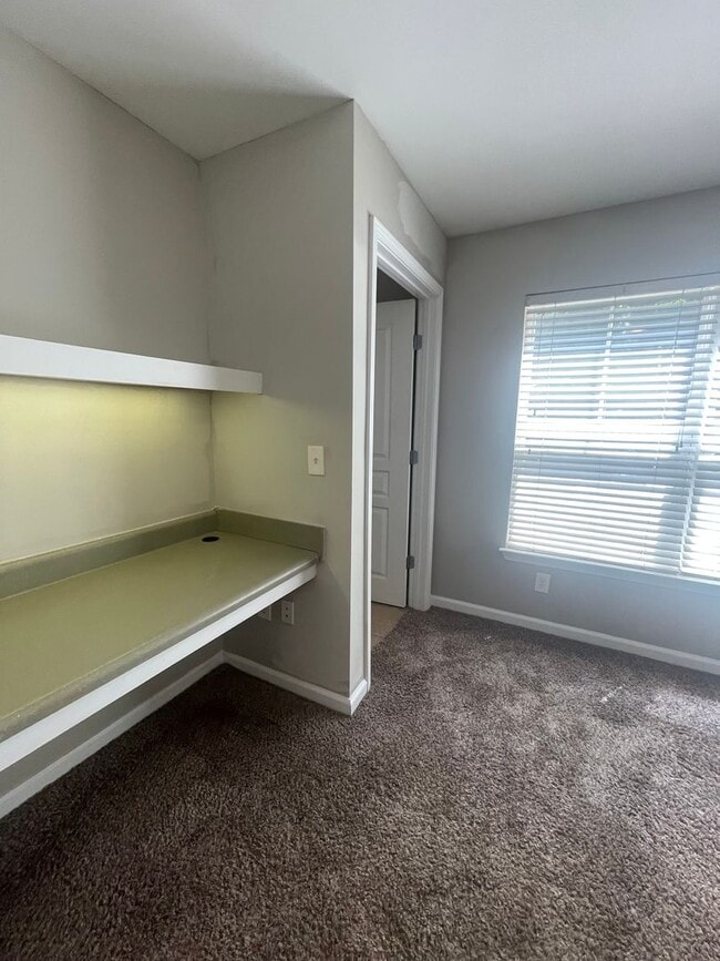 Photo - 3930 Cherokee Woods Way Unit 10-203 - D